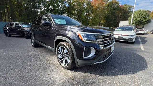 new 2025 Volkswagen Atlas car, priced at $46,392