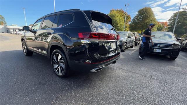 new 2025 Volkswagen Atlas car, priced at $46,392