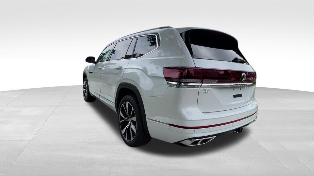 new 2025 Volkswagen Atlas car, priced at $49,310
