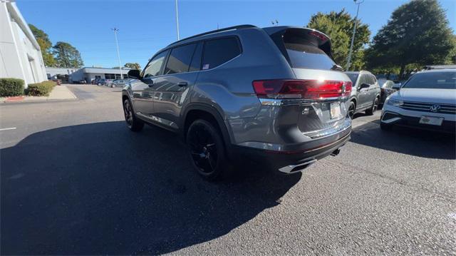 new 2024 Volkswagen Atlas car, priced at $39,529