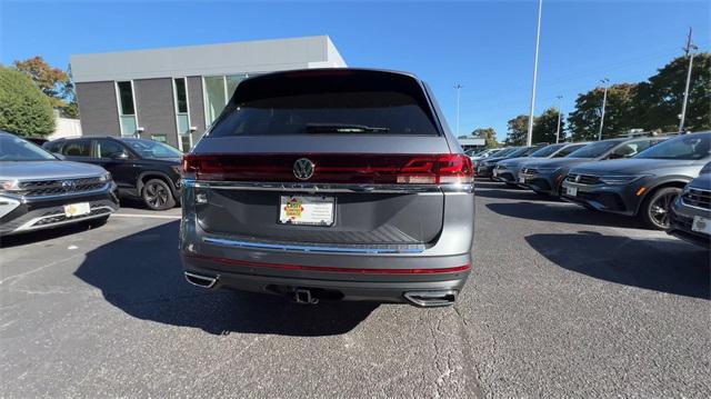 new 2024 Volkswagen Atlas car, priced at $39,529