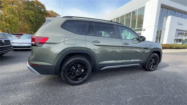 new 2025 Volkswagen Atlas car, priced at $45,964