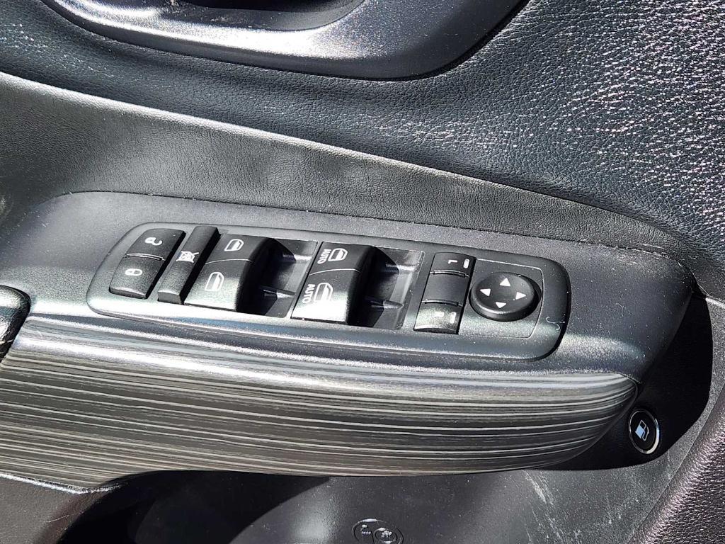 used 2016 Jeep Cherokee car, priced at $9,887