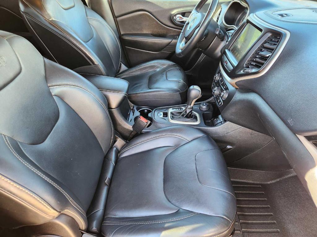 used 2016 Jeep Cherokee car, priced at $9,887