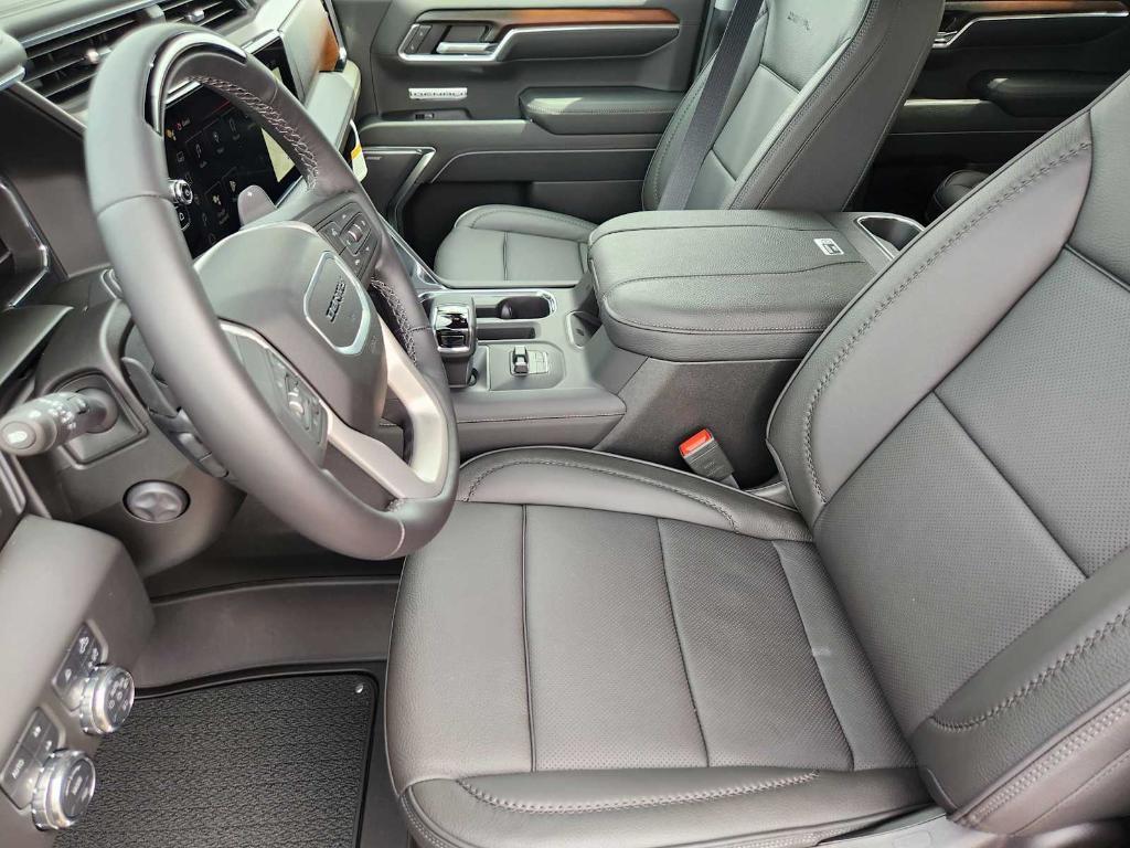 new 2025 GMC Sierra 1500 car, priced at $77,735