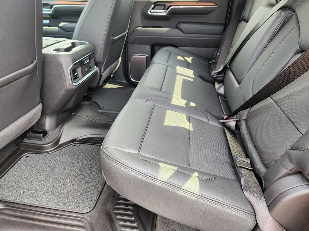 new 2025 GMC Sierra 1500 car, priced at $75,385