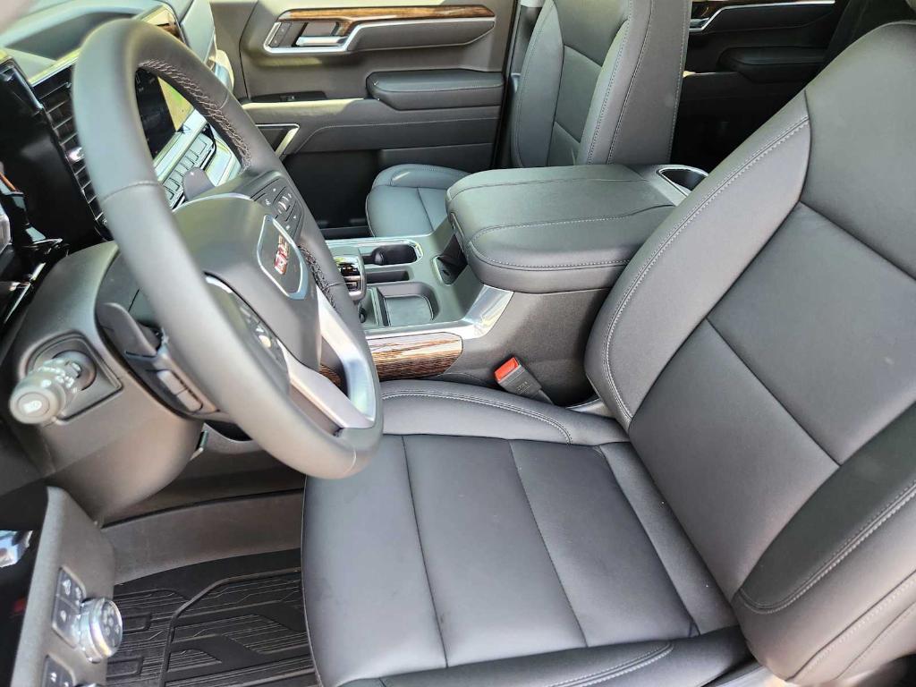 new 2025 GMC Sierra 1500 car, priced at $68,784
