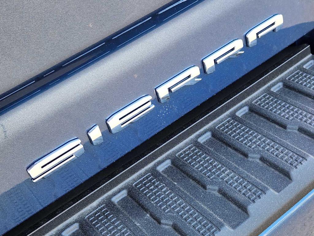 new 2025 GMC Sierra 3500 car, priced at $91,010