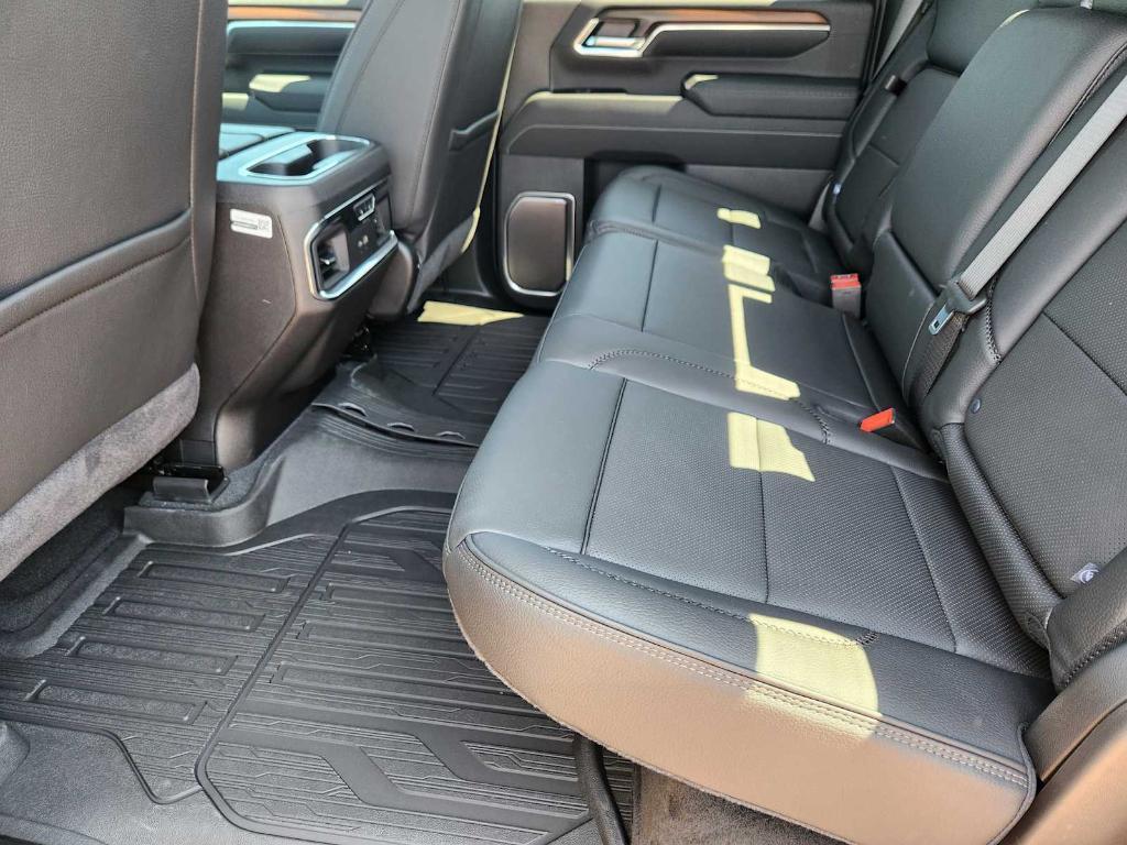 new 2025 GMC Sierra 3500 car, priced at $90,609