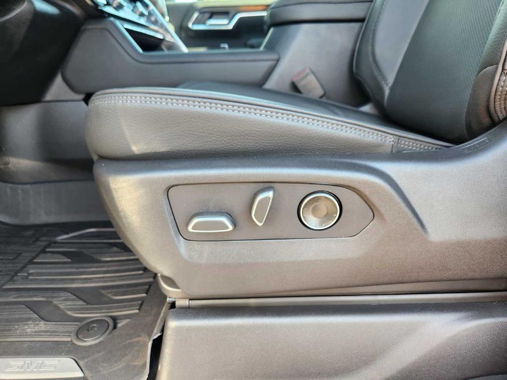 new 2026 GMC Sierra 2500 car, priced at $90,725