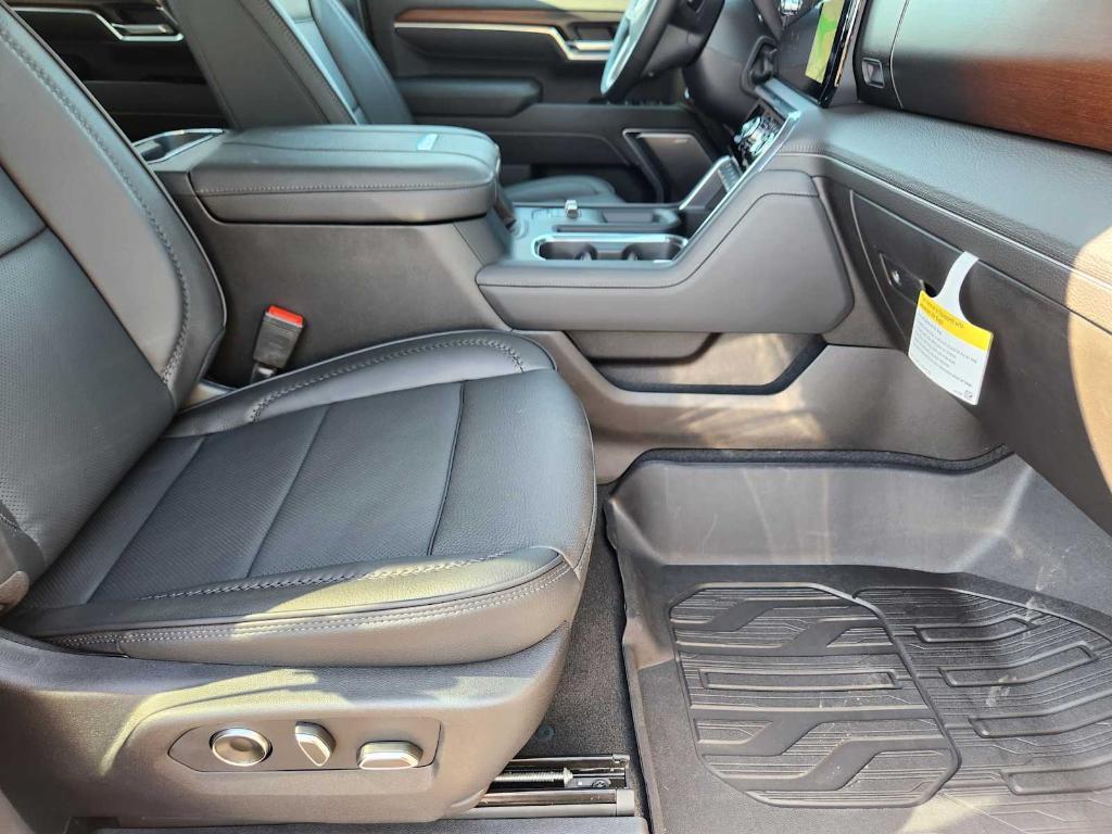 new 2026 GMC Sierra 2500 car, priced at $90,725