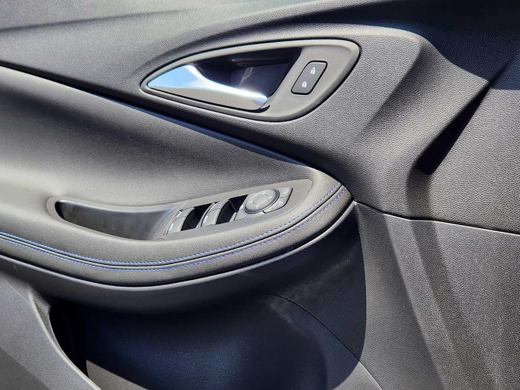 new 2026 Buick Encore GX car, priced at $32,445