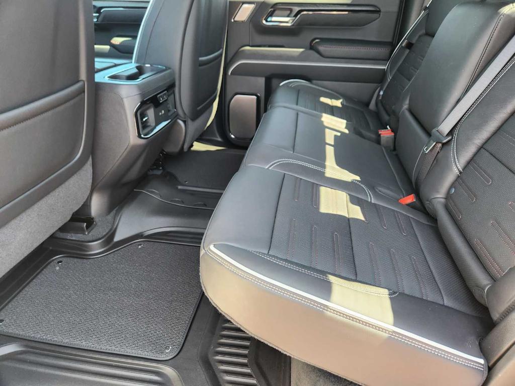 new 2025 GMC Sierra 1500 car, priced at $80,894