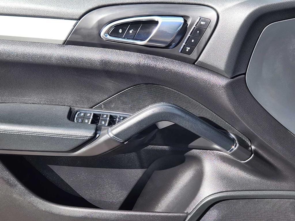 used 2013 Porsche Cayenne car, priced at $14,776