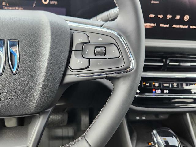 new 2025 Buick Envista car, priced at $32,934