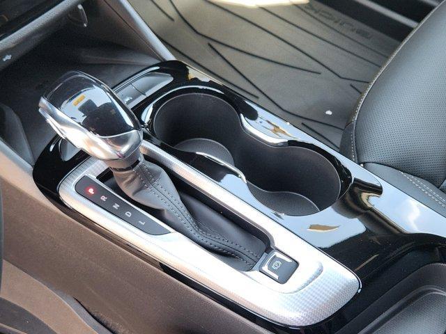 new 2025 Buick Envista car, priced at $32,435