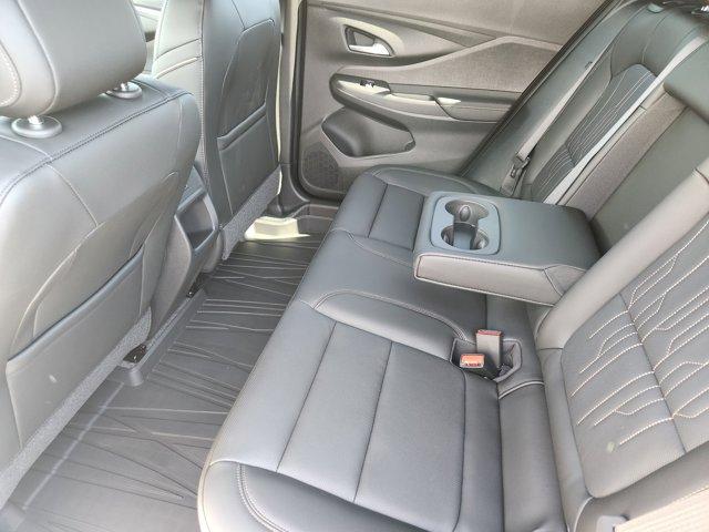 new 2025 Buick Envista car, priced at $32,435