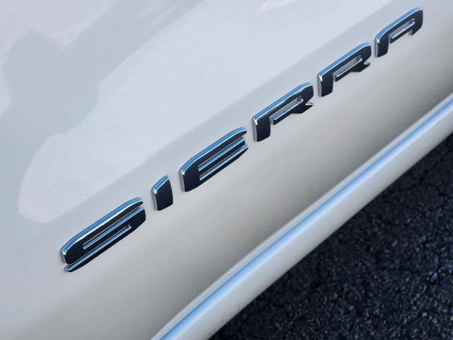 new 2025 GMC Sierra 1500 car, priced at $39,634