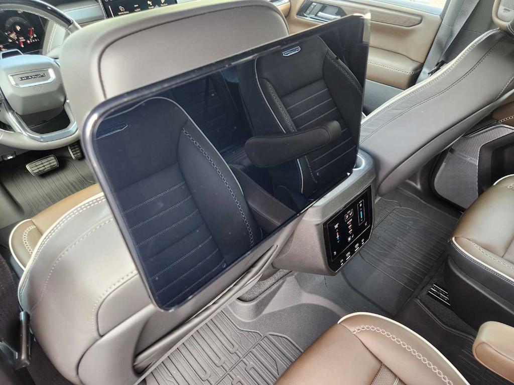 new 2025 GMC Yukon car, priced at $118,475