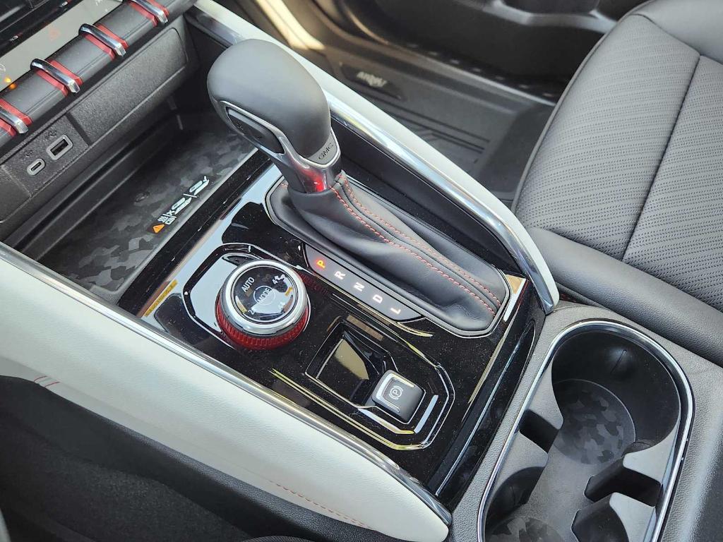 new 2025 GMC Canyon car, priced at $65,875
