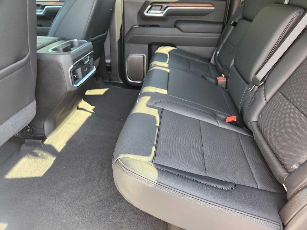 new 2026 GMC Sierra 2500 car, priced at $90,230