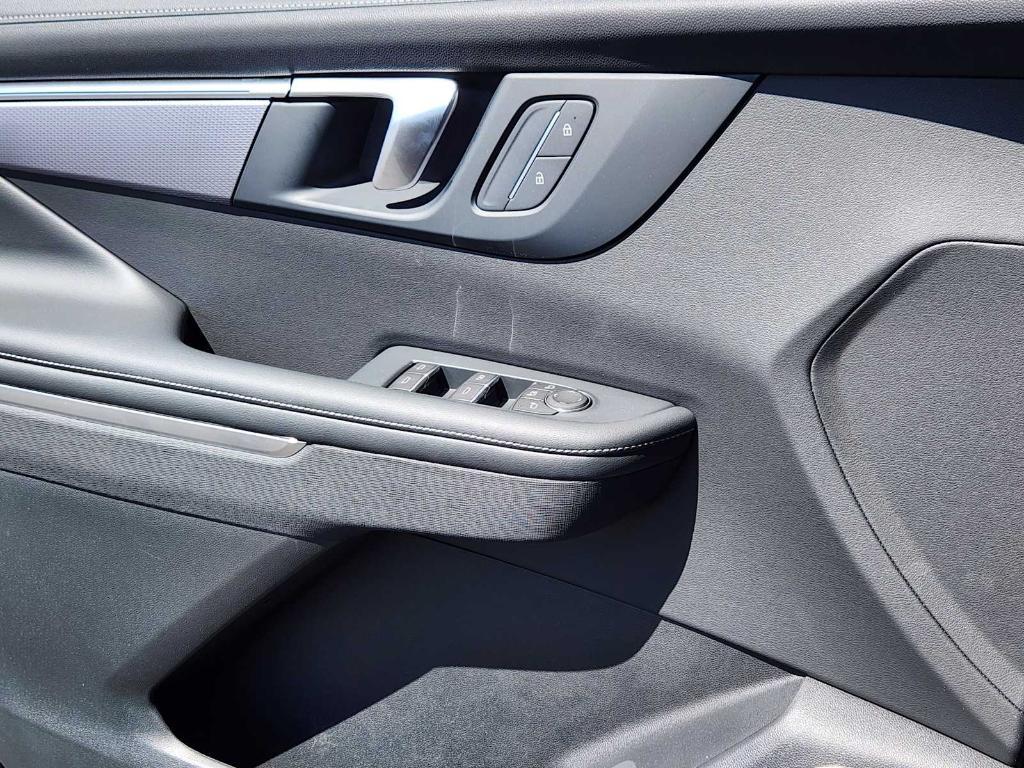 new 2025 Buick Enclave car, priced at $51,590