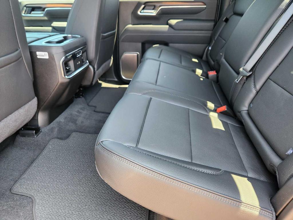 new 2025 GMC Sierra 2500 car, priced at $86,370