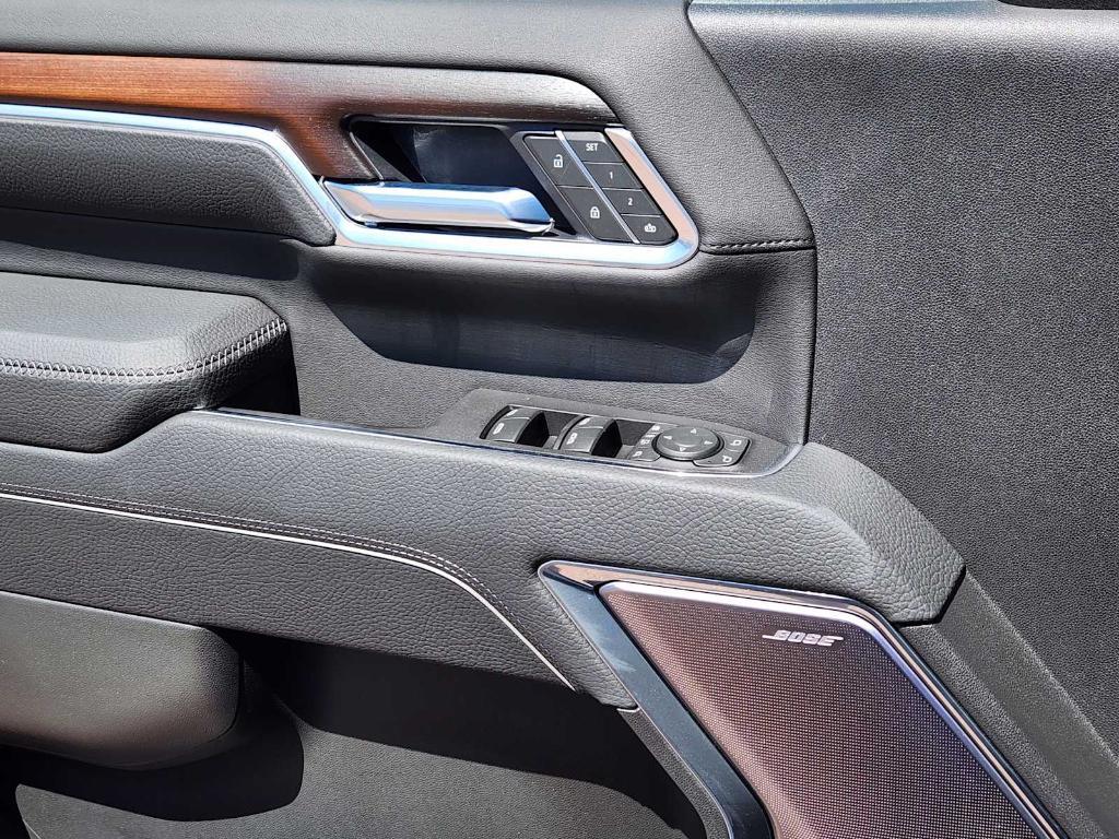 new 2025 GMC Sierra 2500 car, priced at $86,370