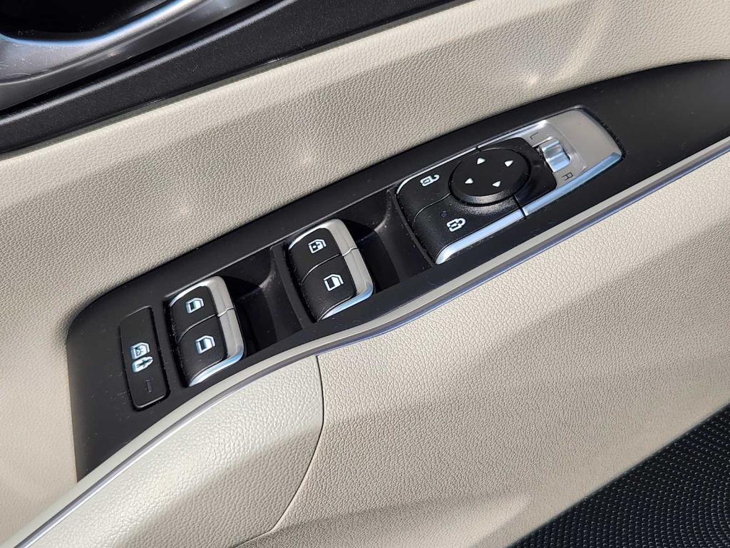 used 2023 Kia Sorento car, priced at $24,772