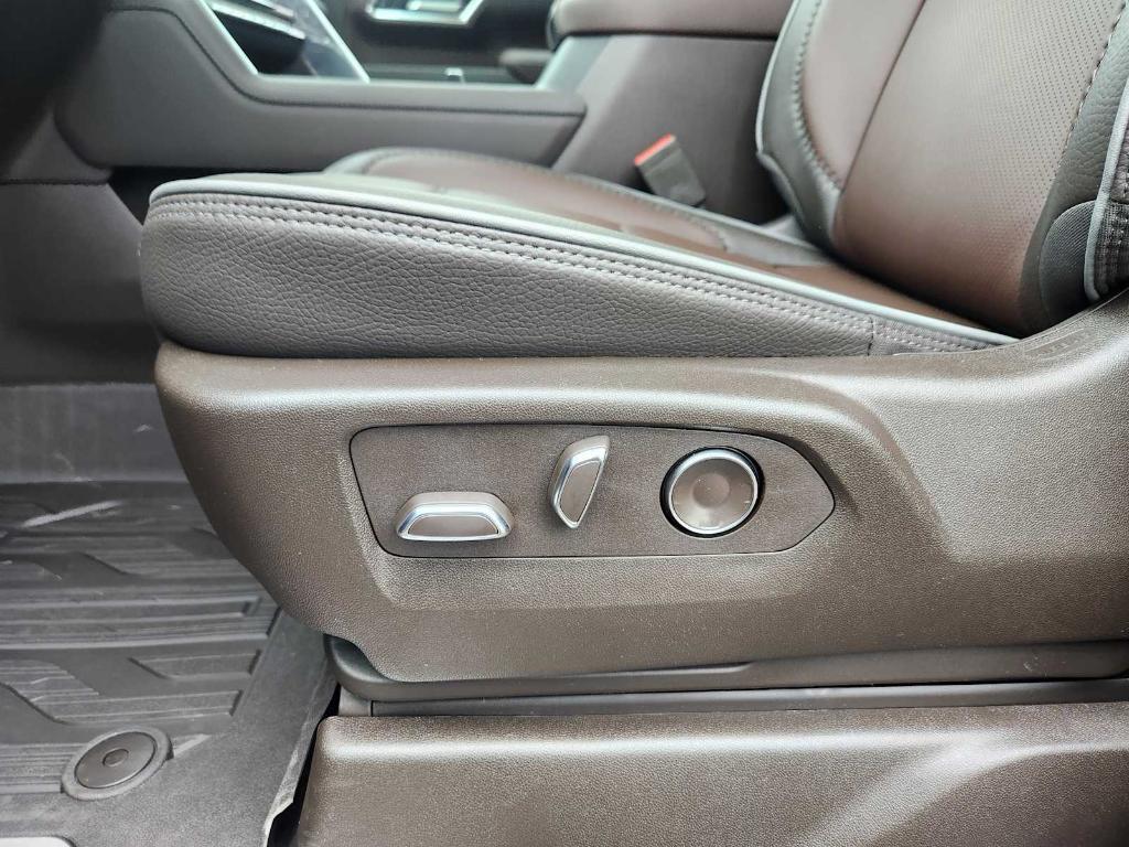 new 2026 GMC Sierra 2500 car, priced at $91,849