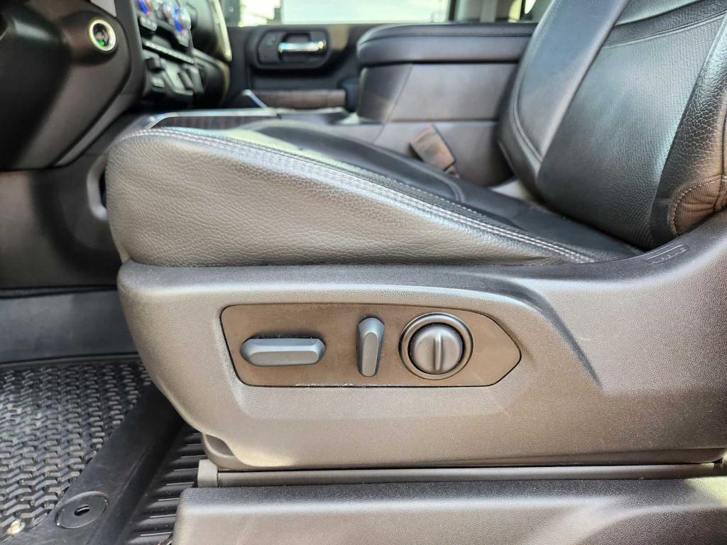 used 2022 GMC Sierra 2500 car, priced at $63,449