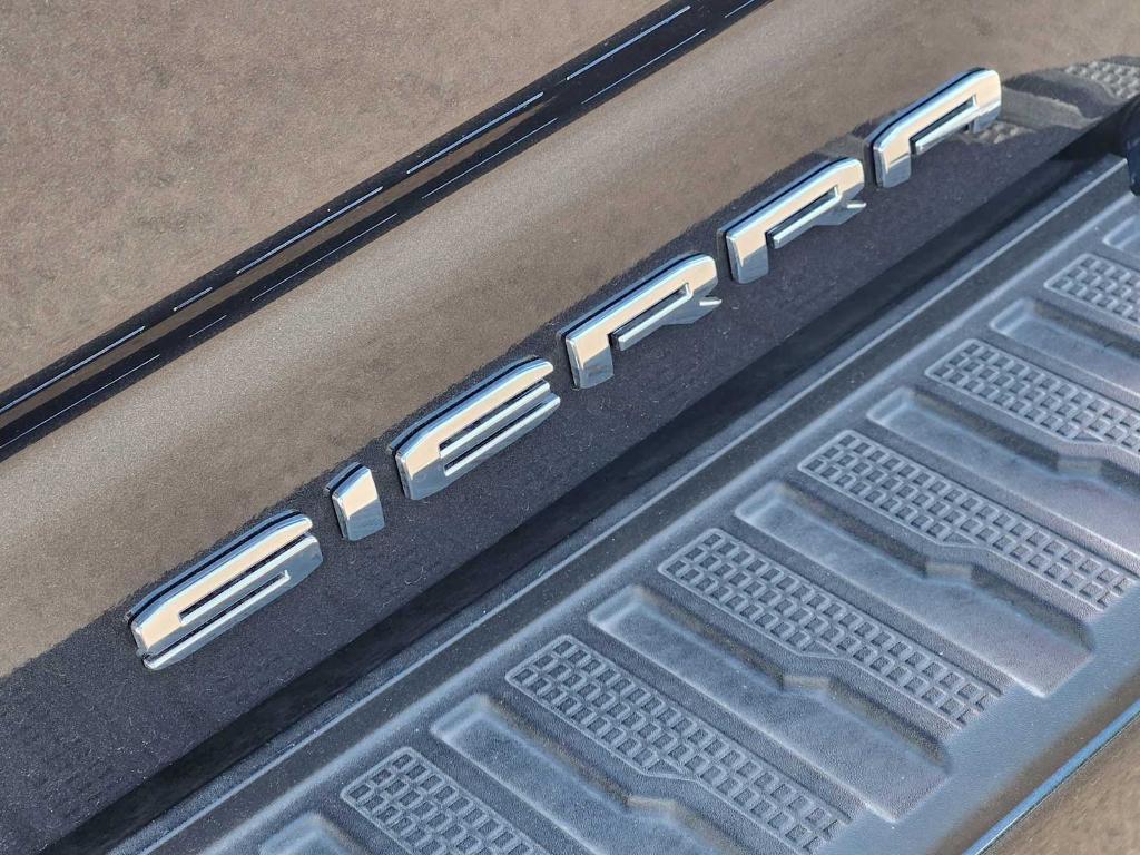 used 2022 GMC Sierra 2500 car, priced at $63,449