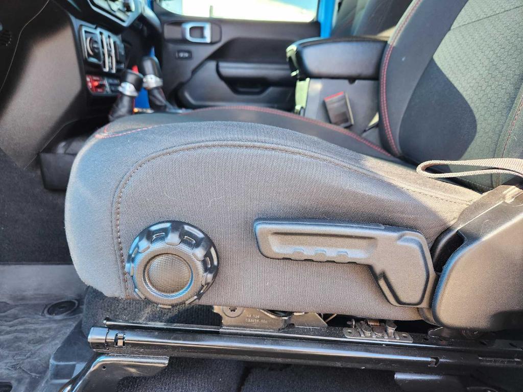 used 2023 Jeep Gladiator car, priced at $39,876