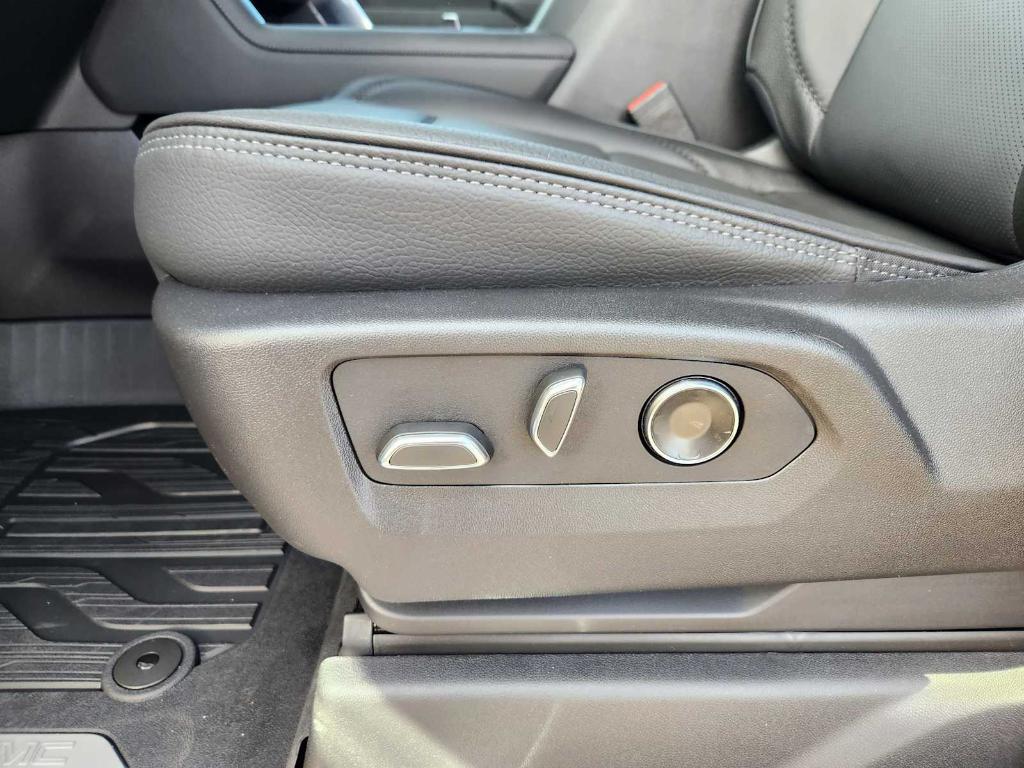 new 2026 GMC Sierra 2500 car, priced at $92,210