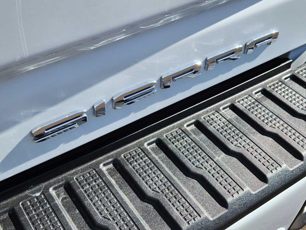 new 2026 GMC Sierra 2500 car, priced at $92,210