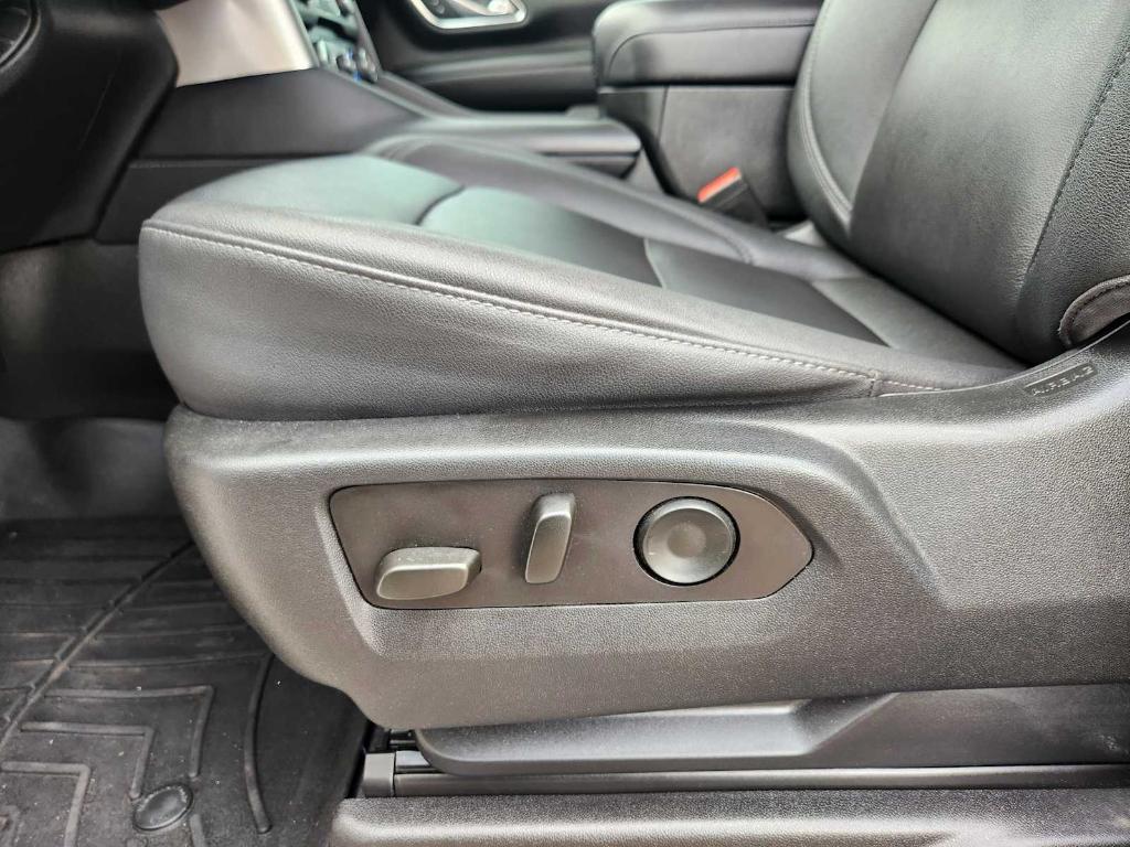 used 2023 Chevrolet Suburban car, priced at $62,771
