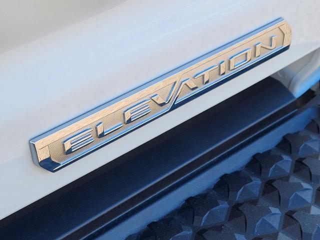 new 2025 GMC Canyon car, priced at $39,102