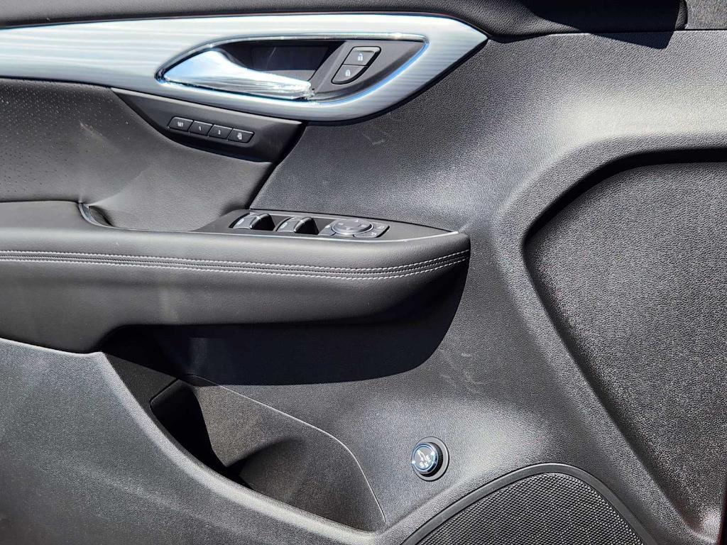 new 2025 Buick Envision car, priced at $47,595