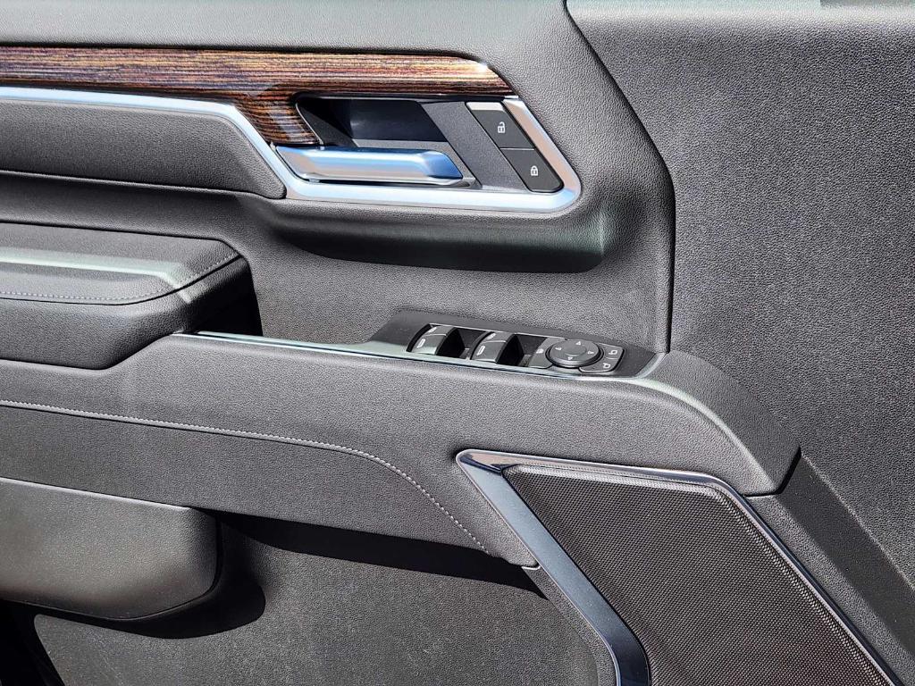 new 2025 GMC Sierra 3500 car, priced at $75,000