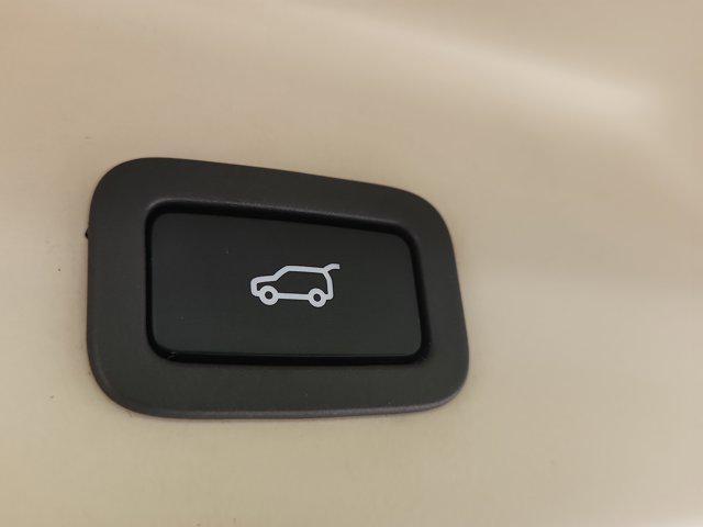 used 2021 Land Rover Range Rover car, priced at $39,597