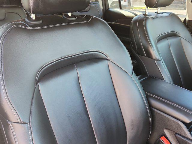 used 2024 Jeep Grand Cherokee L car, priced at $29,595