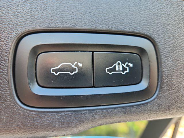 used 2018 Volvo XC60 car, priced at $21,798