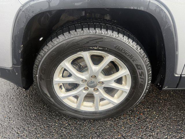 used 2017 Jeep Cherokee car, priced at $12,497