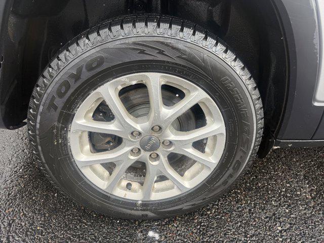 used 2017 Jeep Cherokee car, priced at $12,497