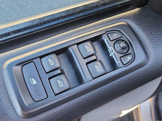 used 2014 Land Rover LR4 car, priced at $19,997