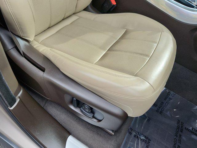 used 2022 Land Rover Range Rover Sport car, priced at $31,996