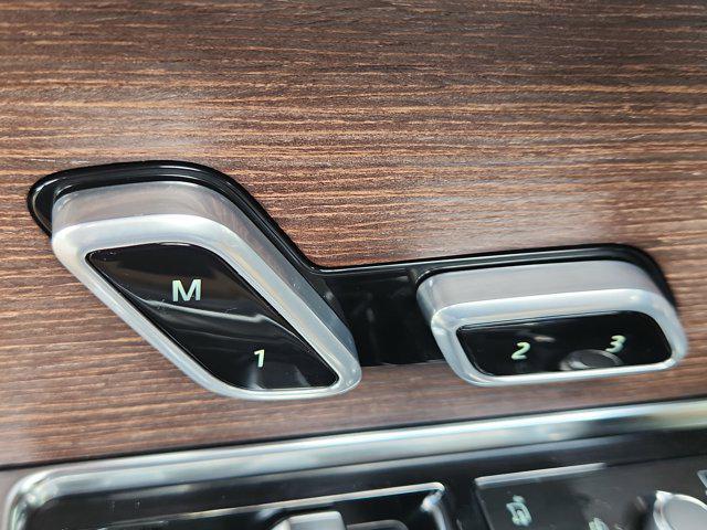 new 2025 Land Rover Range Rover car, priced at $116,895