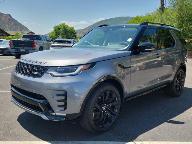 new 2025 Land Rover Discovery car, priced at $78,688