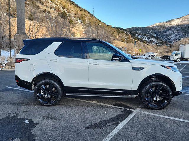 new 2025 Land Rover Discovery car, priced at $80,525