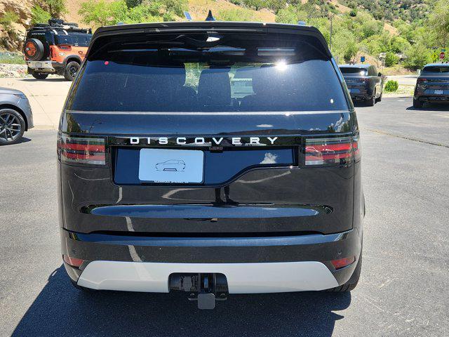 new 2025 Land Rover Discovery car, priced at $89,278